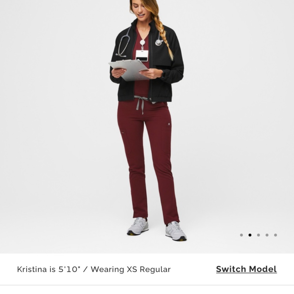 Figs Burgundy Set Medium